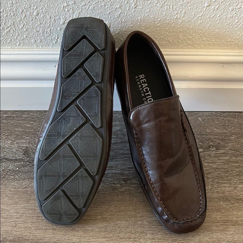 Reaction Kenneth Cole Brown Leather Slip-On Loafers